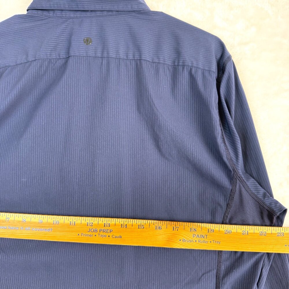 Lululemon Athletica Striped Vented Hidden Placket Button Down Shirt Mens XL Blue - Picture 6 of 8